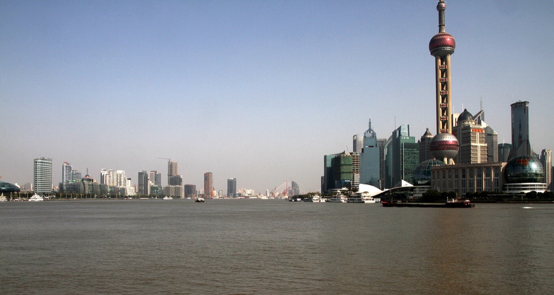 Lujiazui skyline with the Oriental Pearl Tower